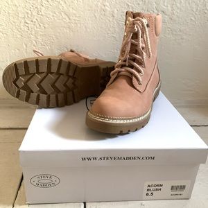 Steve Madden Women's Acorn Blush Lace-Up Boot